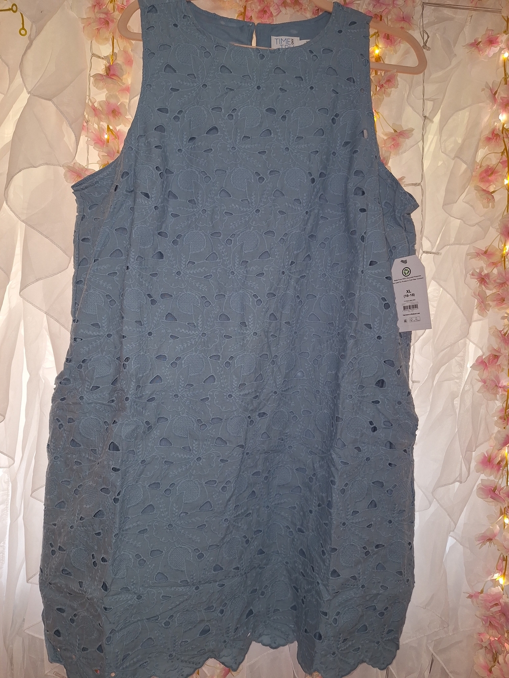 Time and Tru Dusty Blue Eyelet Sleeveless Shift Dress Top